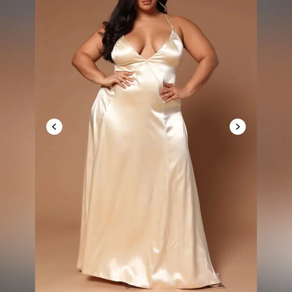 Fashion Nova l NWT Sierra High Slit Maxi Dress - Champagne 1X - Picture 11 of 11